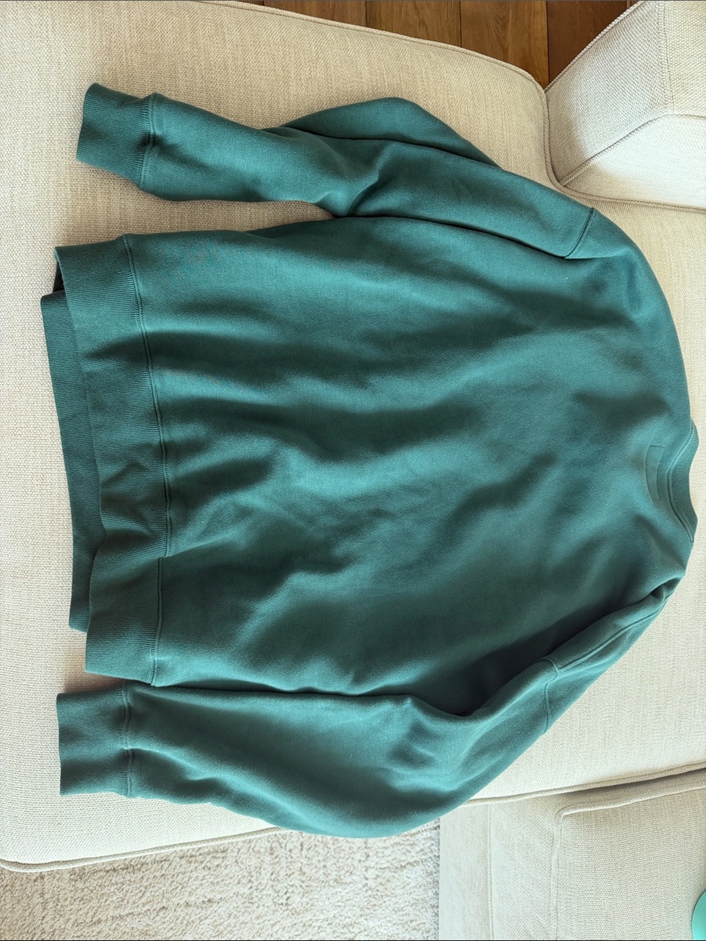 Sweatshirt - Picture 3 of 4
